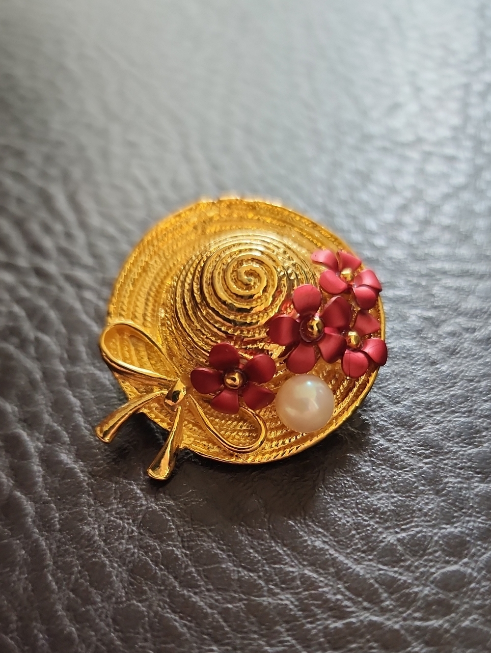 Gold Tone Floral Hat Brooch with Pink Flowers and Pearl Accent